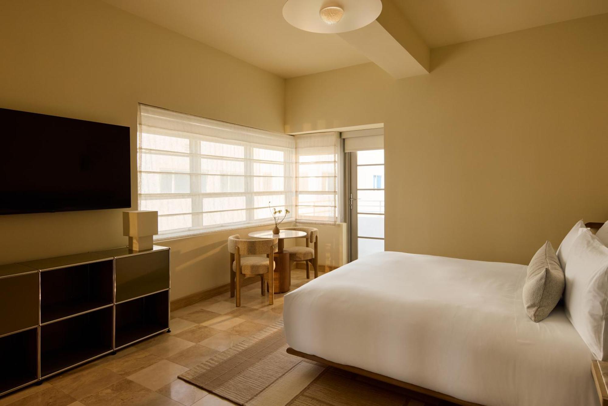 Resort The Shelborne By Proper 4*